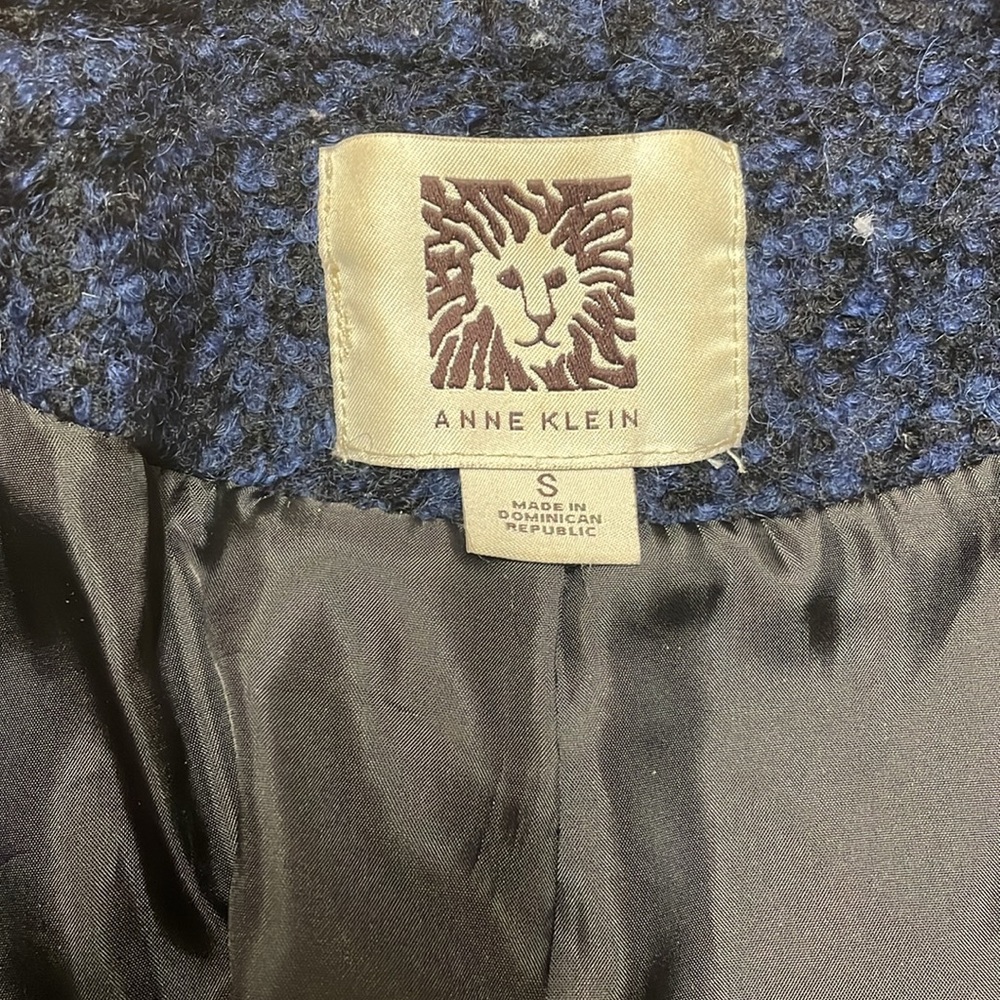 Anne Klein women’s coat. Small - Picture 3 of 9